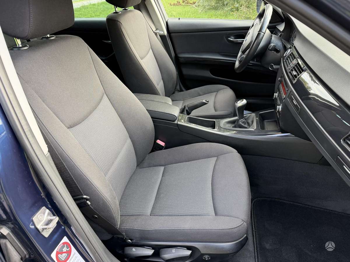 BMW 320, 2.0 l., universalas