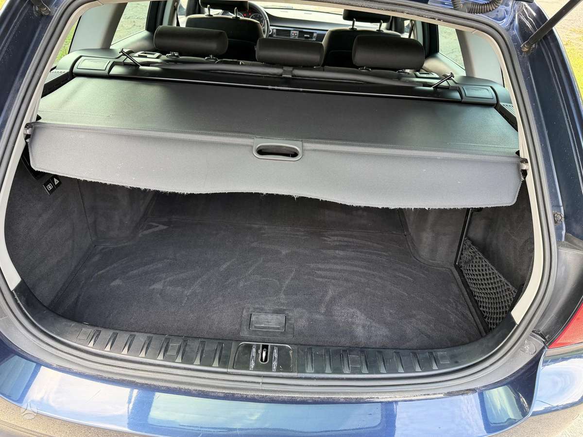 BMW 320, 2.0 l., wagon