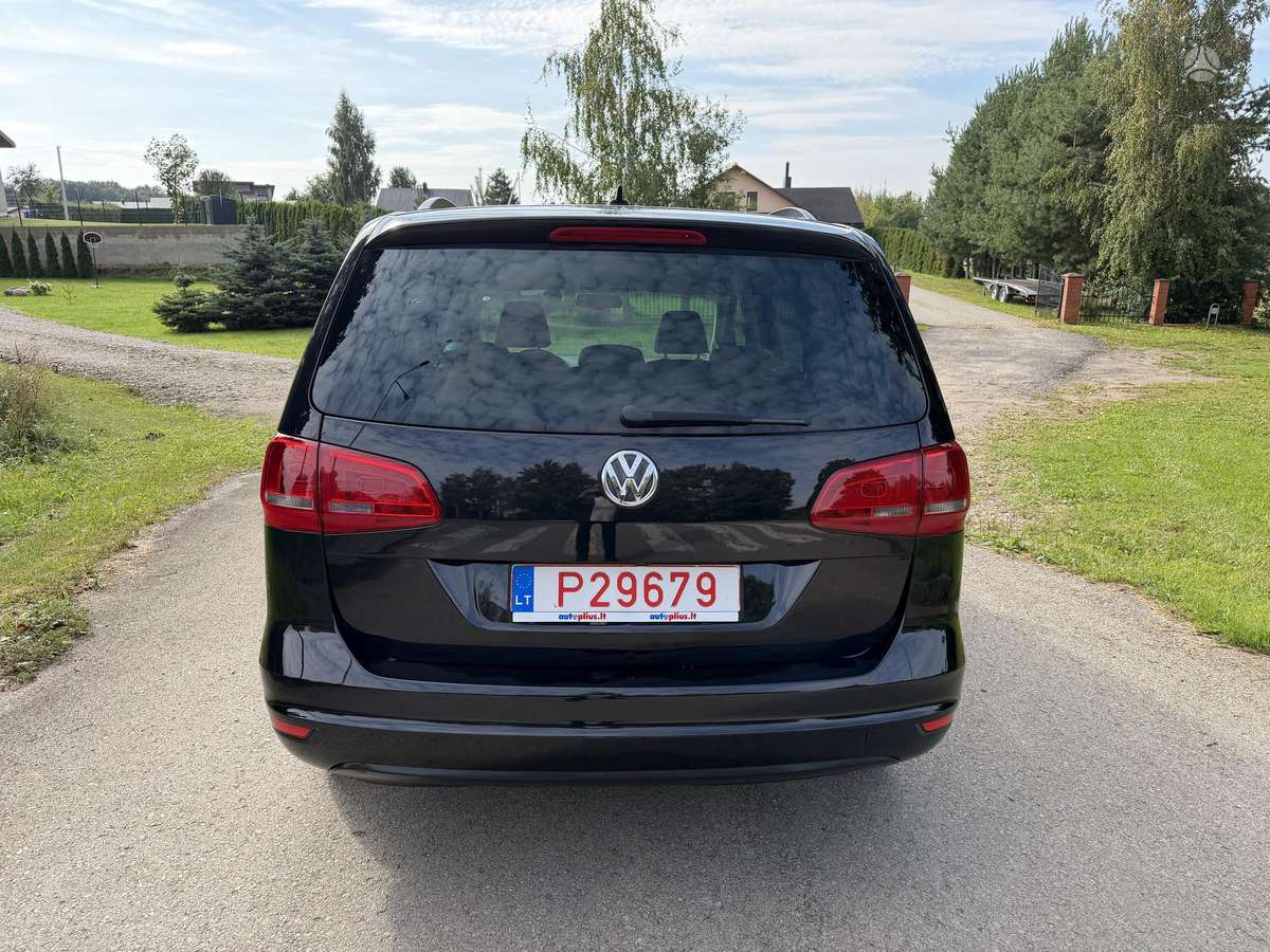 Volkswagen Sharan, 2.0 l., Минивэн