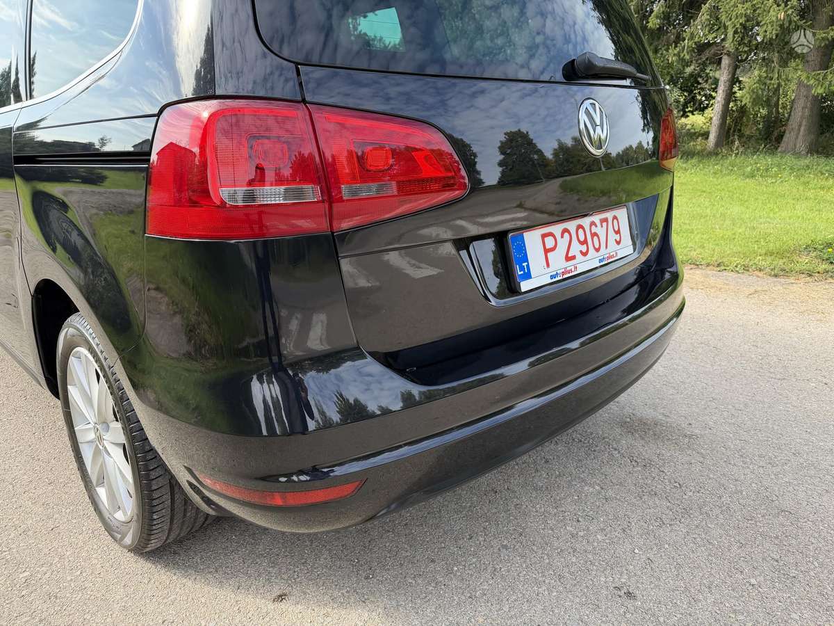 Volkswagen Sharan, 2.0 l., Минивэн