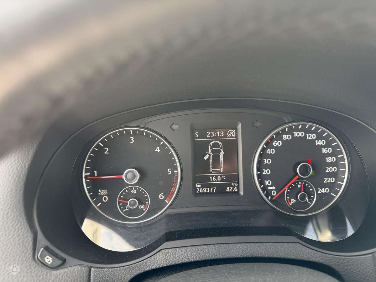 Volkswagen Sharan, 2.0 l., Минивэн