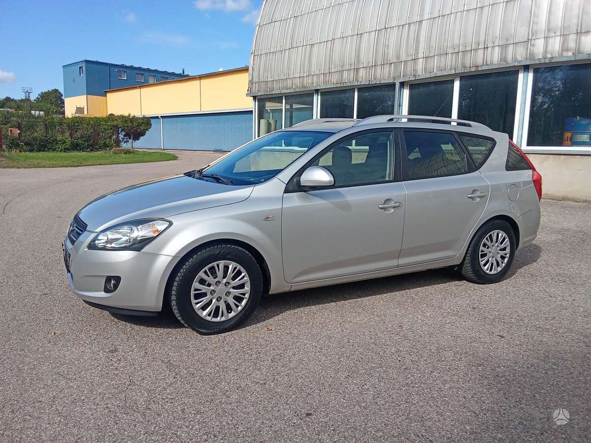 Kia Ceed, 1.6 l., universalas