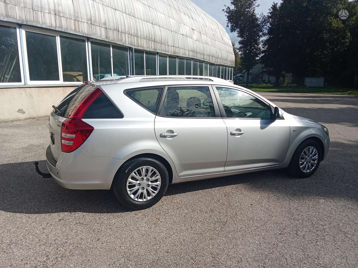 Kia Ceed, 1.6 l., universalas