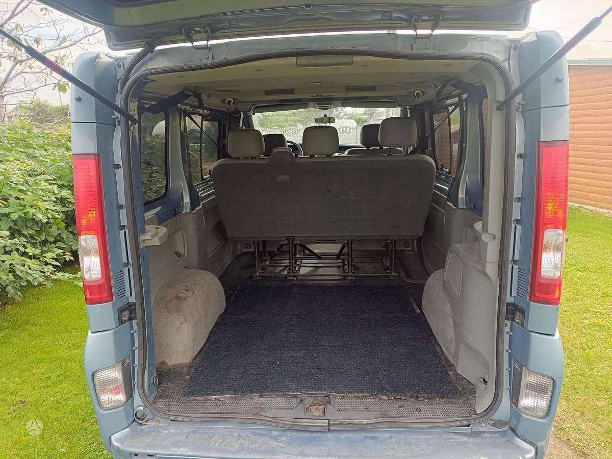 Renault Trafic, 2.5 l., passenger minibus
