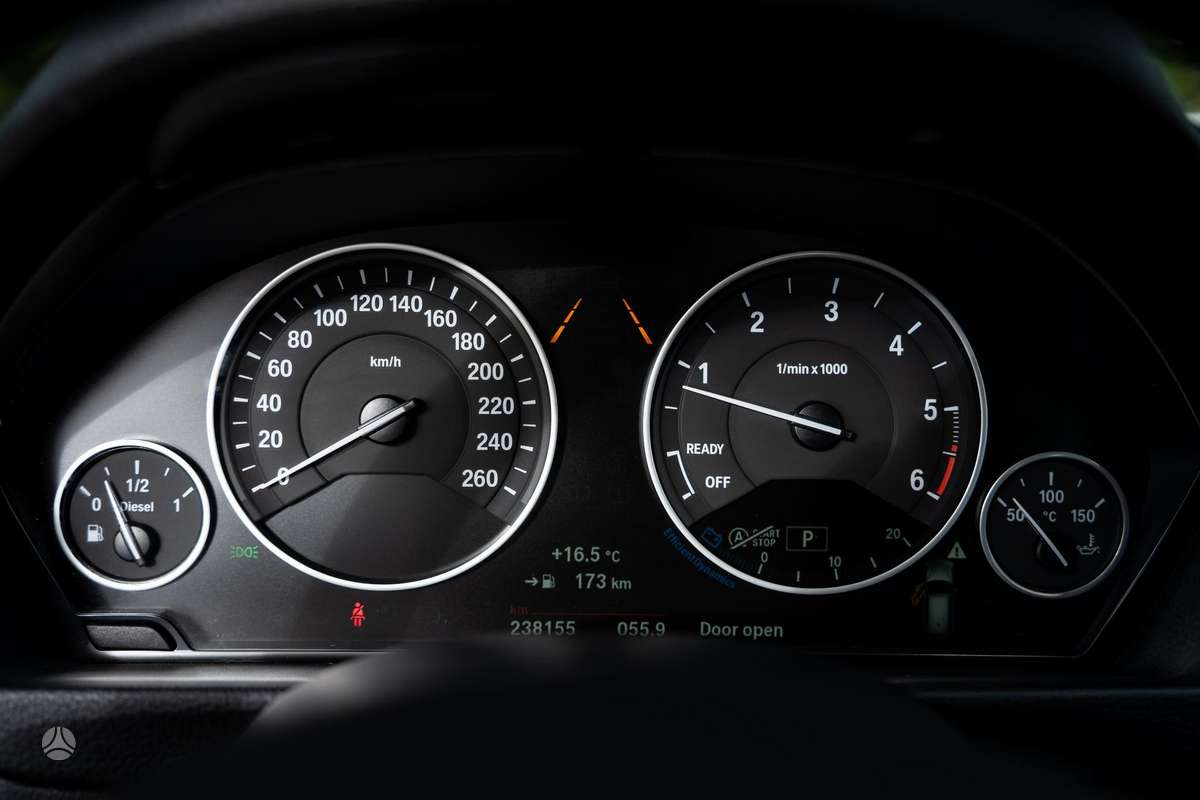 BMW 320, 2.0 l., universalas