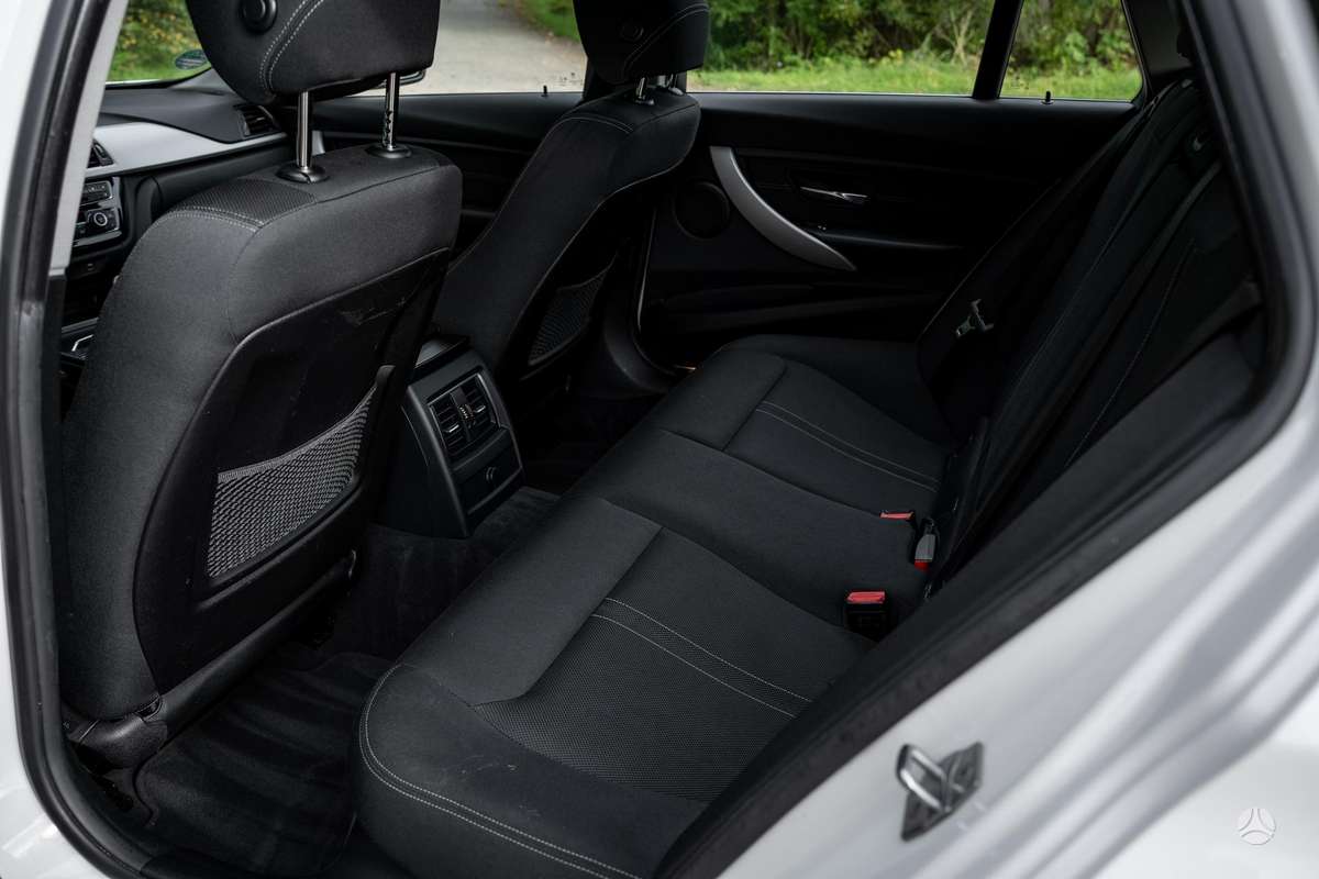 BMW 320, 2.0 l., wagon