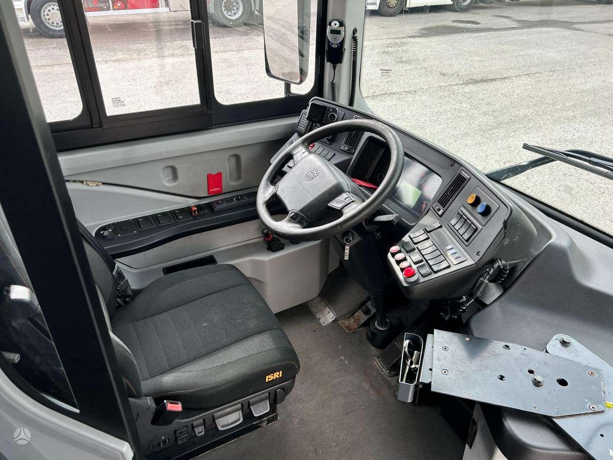 Volvo 8900, city