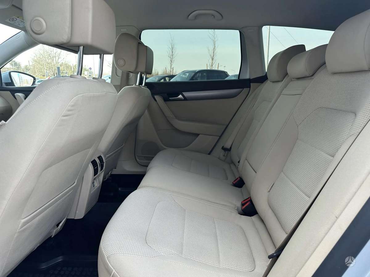 Volkswagen Passat, 2.0 l., Универсал