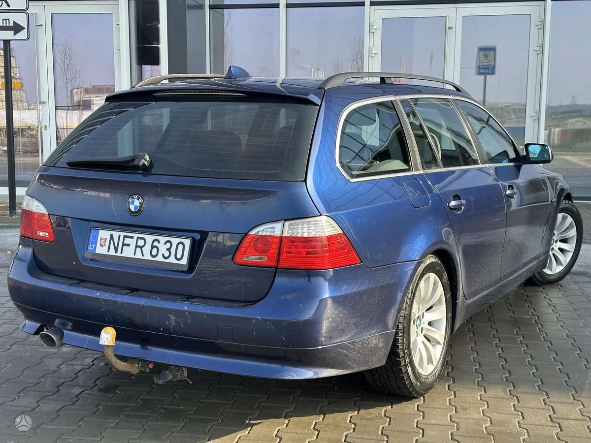 BMW 520, 2.0 l., wagon