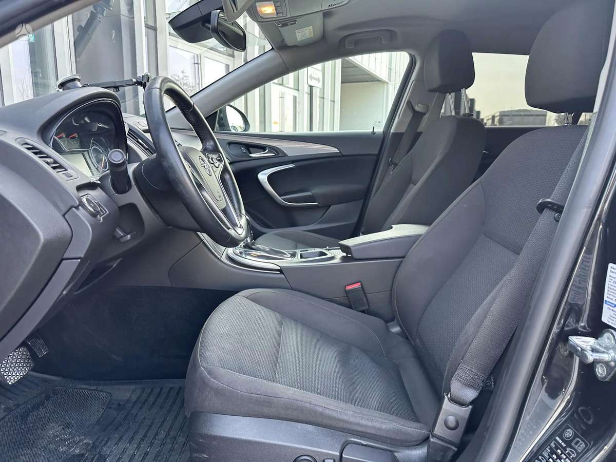 Opel Insignia, 2.0 l., Универсал