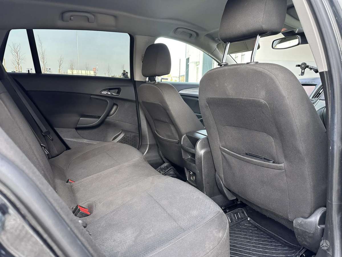 Opel Insignia, 2.0 l., wagon