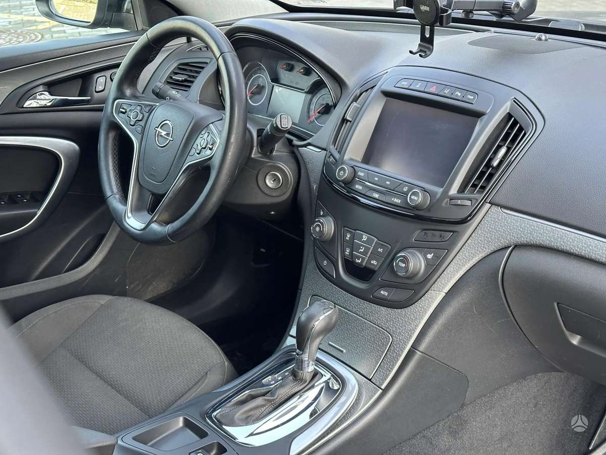 Opel Insignia, 2.0 l., wagon