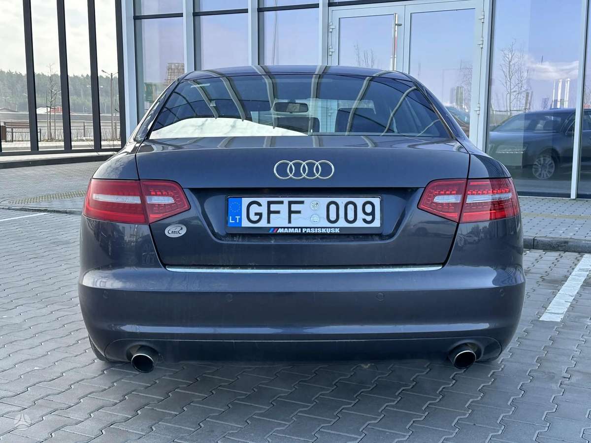 Audi A6, 2.8 l., Седан