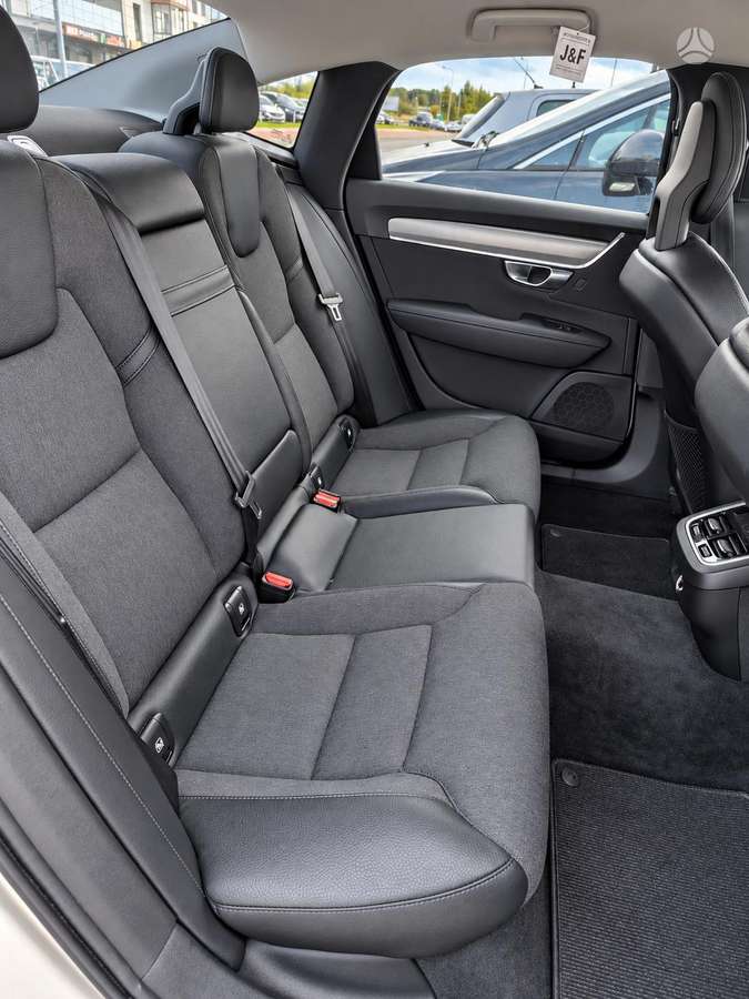 Volvo S90, 2.0 l., sedanas