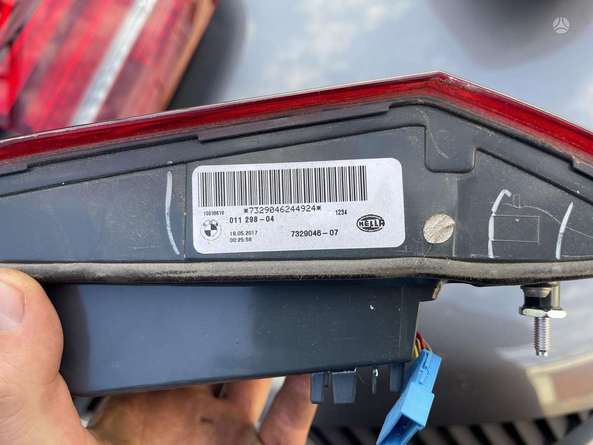 BMW X5 lights