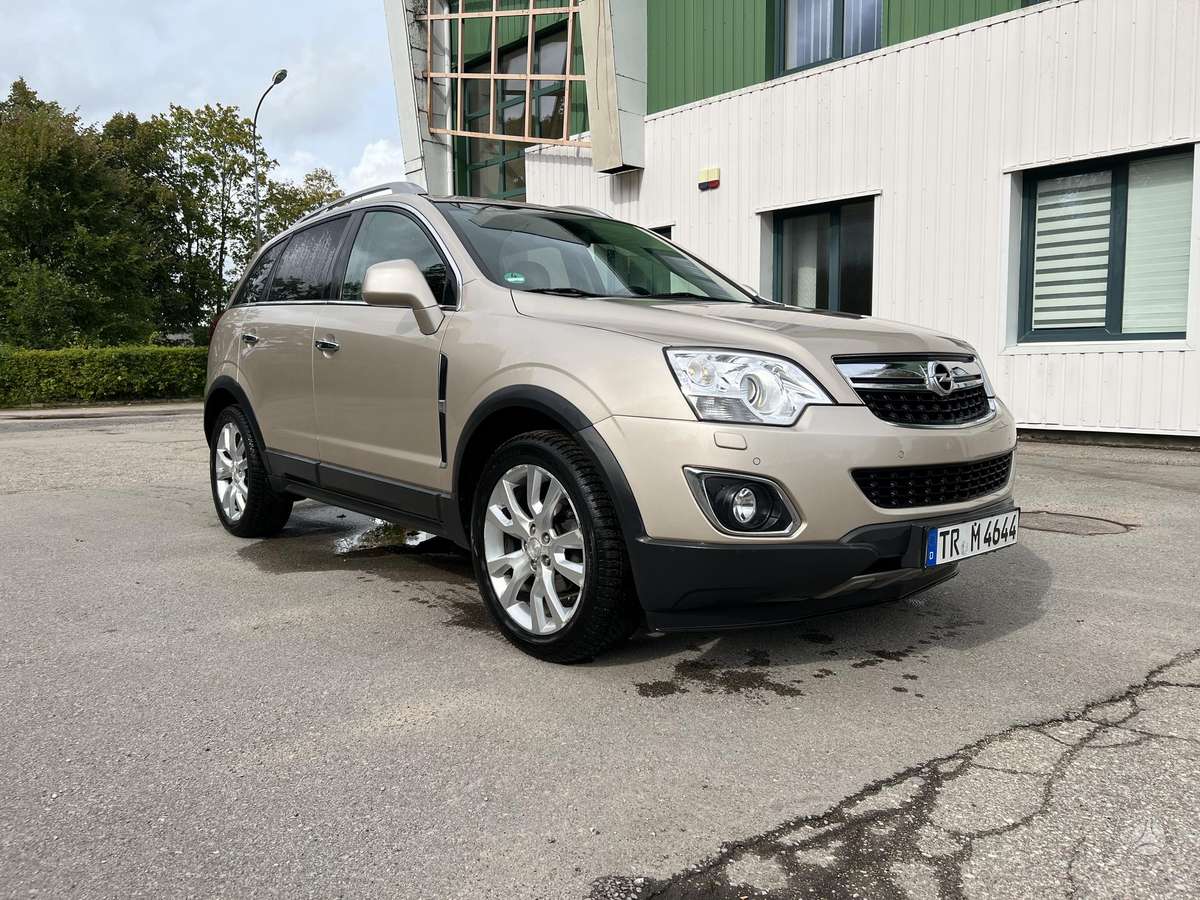 Opel Antara, 2.2 l., off-road / crossover
