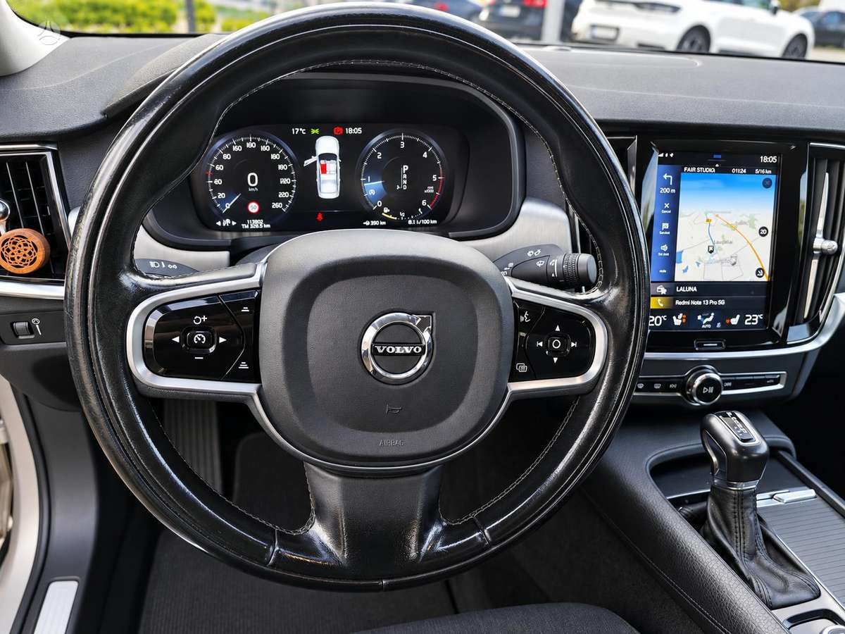 Volvo S90, 2.0 l., sedanas