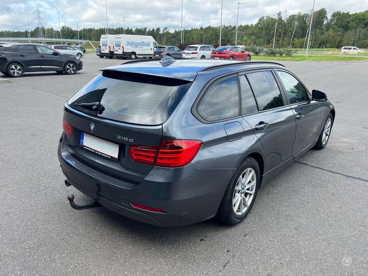 BMW 318, 2.0 l., wagon