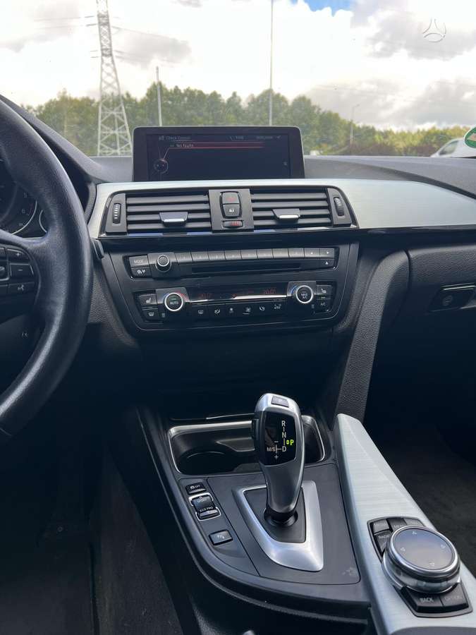 BMW 318, 2.0 l., Универсал