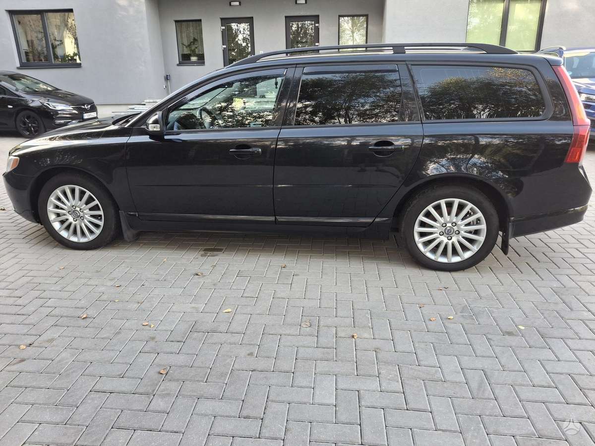 Volvo V70, 2.0 l., universalas