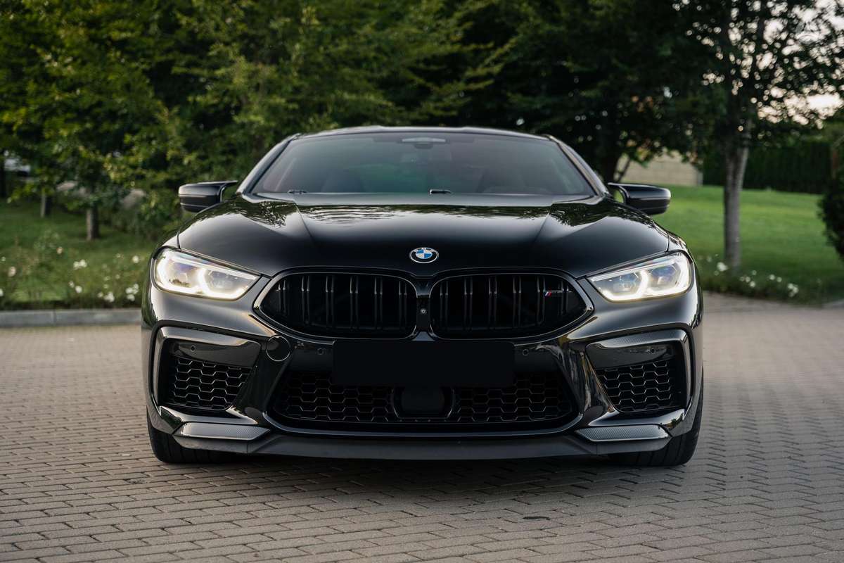 BMW M8, Купе (coupe)