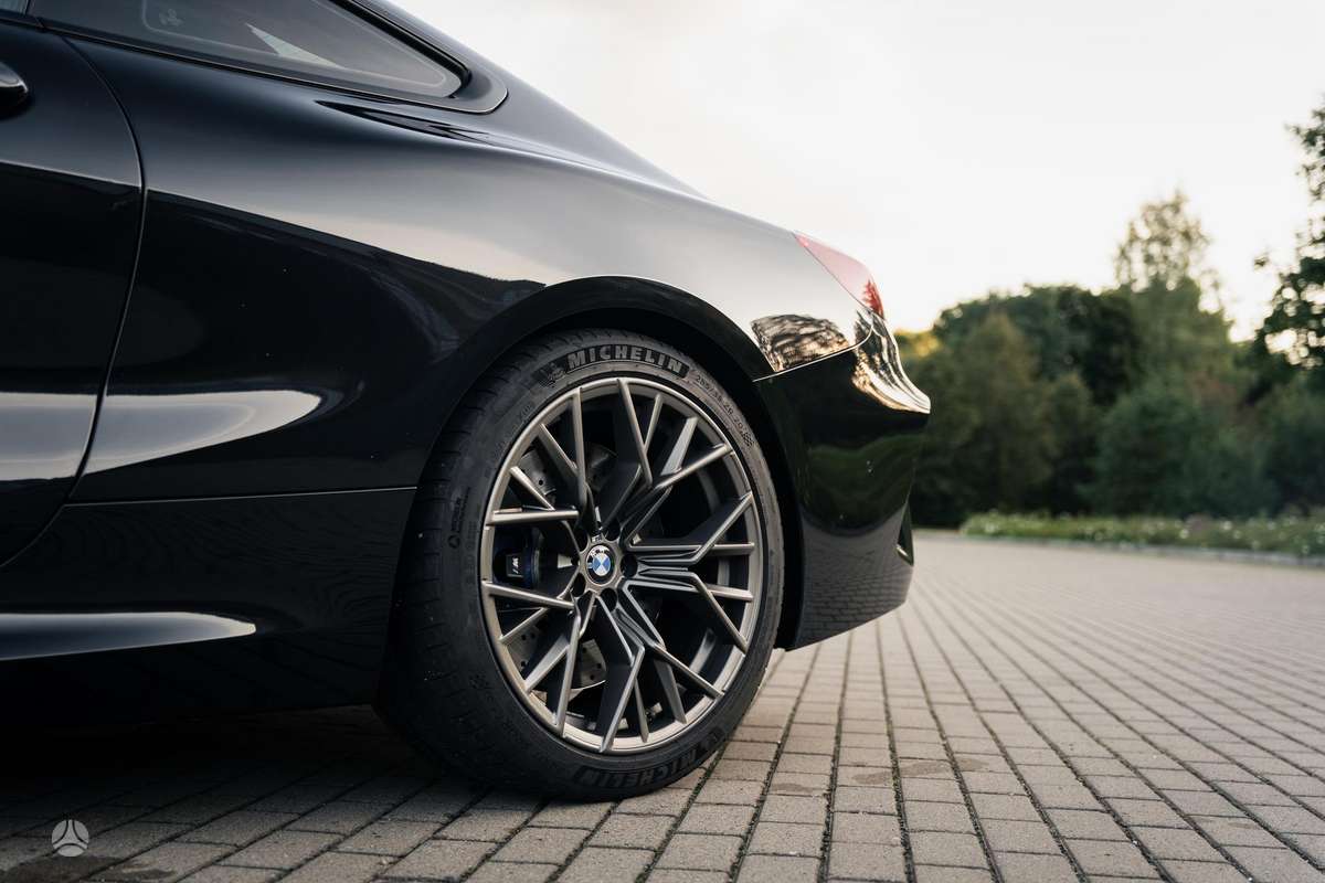 BMW M8, Купе (coupe)