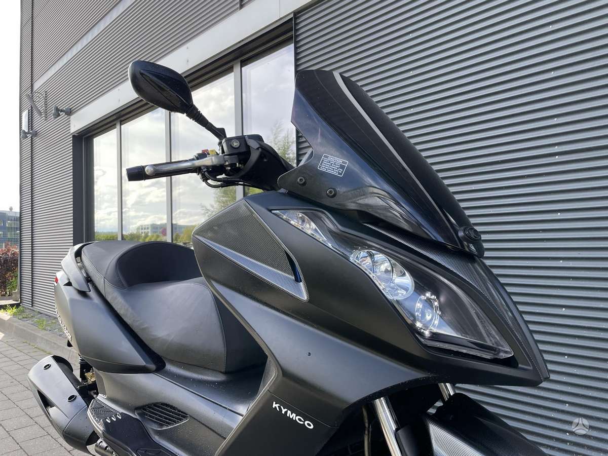 Kymco Downtown 300cc, мотороллеры / мопеды