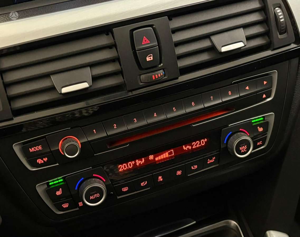 BMW 320, 2.0 l., wagon