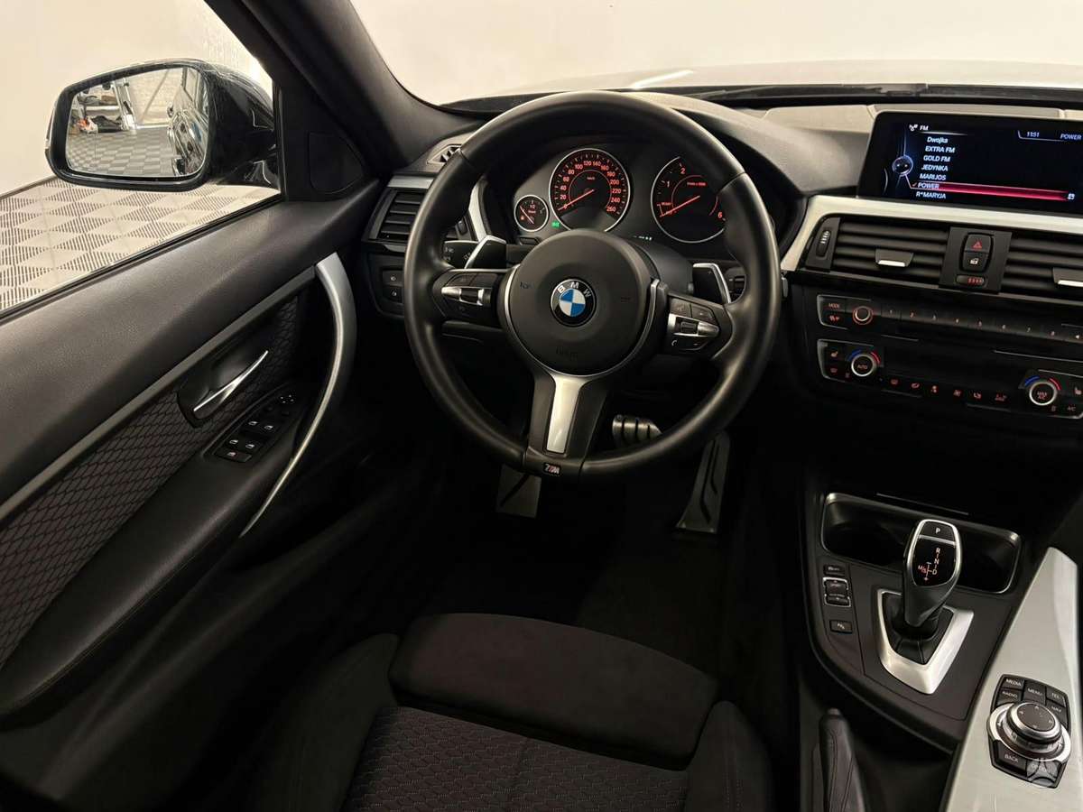 BMW 320, 2.0 l., wagon