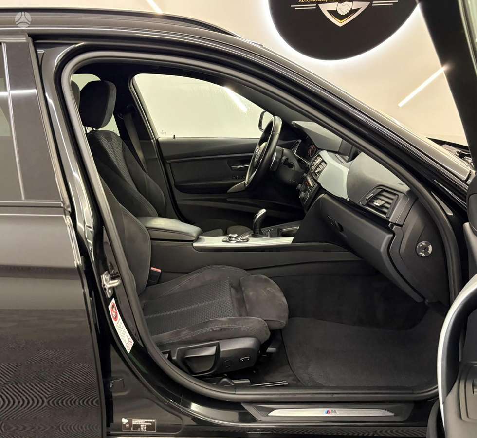 BMW 320, 2.0 l., universalas
