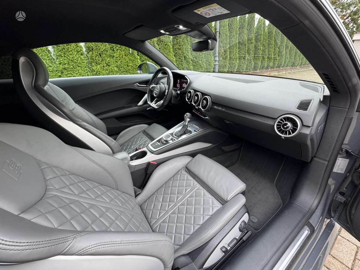 Audi TT, 2.0 l., coupe