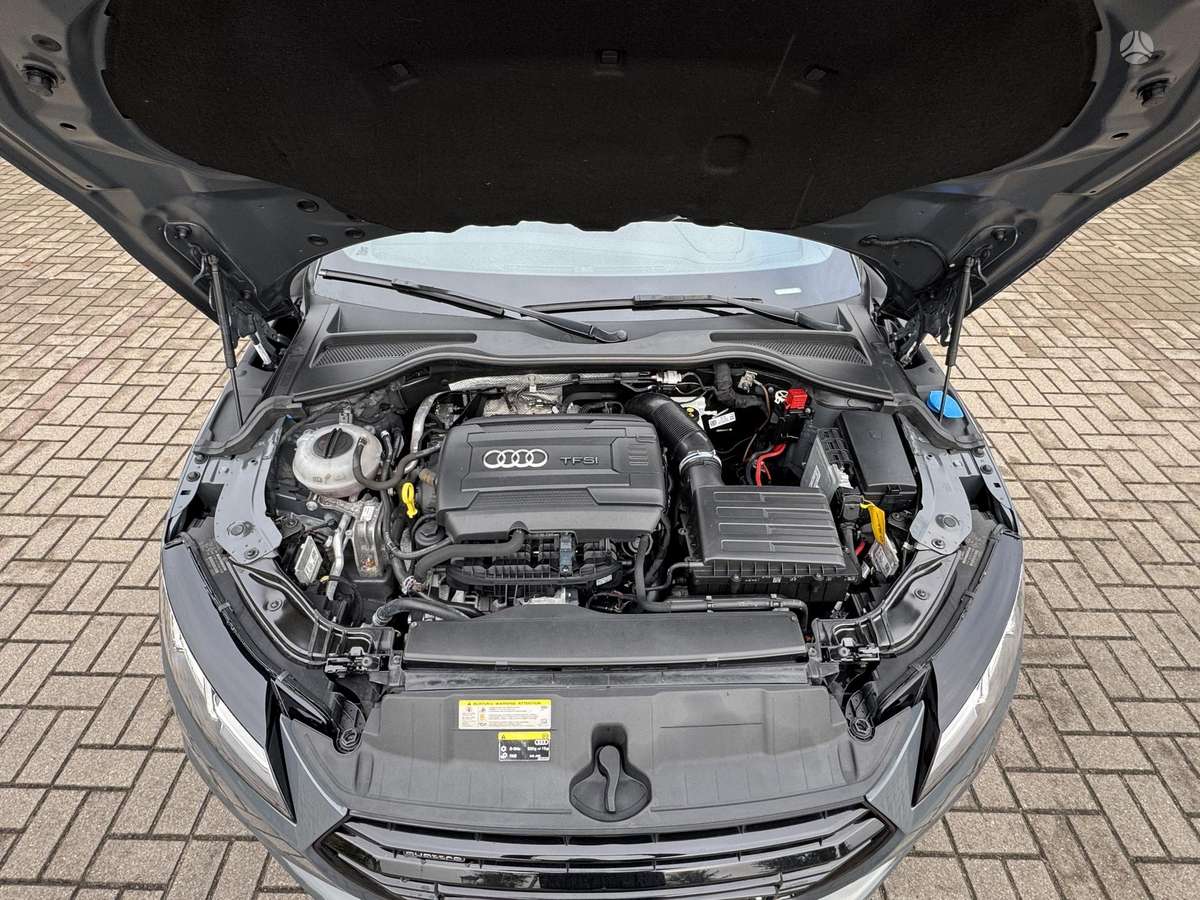 Audi TT, 2.0 l., coupe