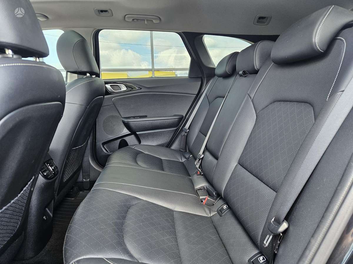 Kia Ceed, 1.6 l., Универсал