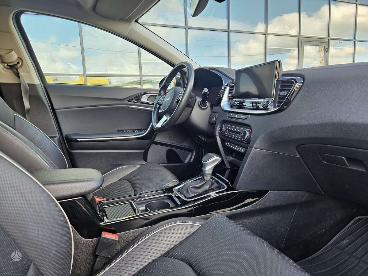 Kia Ceed, 1.6 l., Универсал