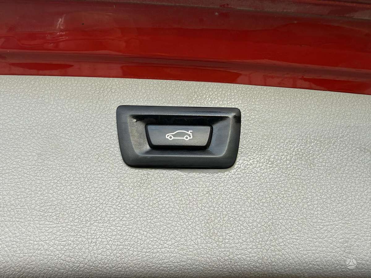 BMW 320, 2.0 l., wagon