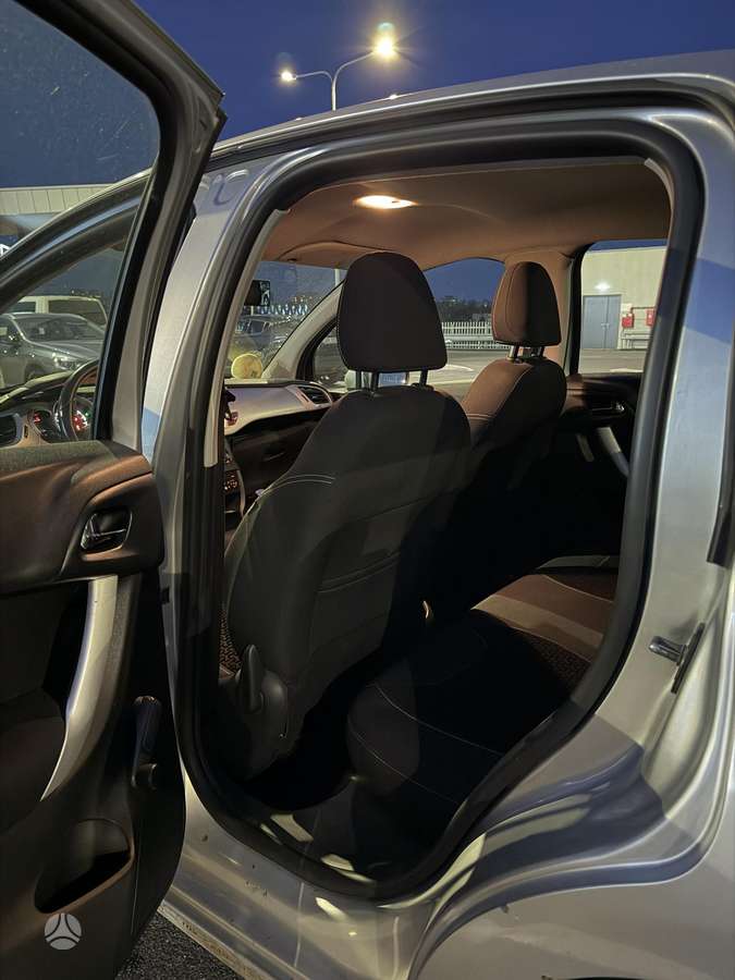 Citroen C3, 1.6 l., hatchback