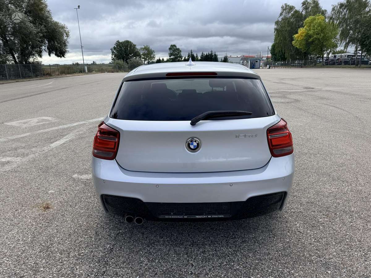 BMW 125, 2.0 l., hatchback