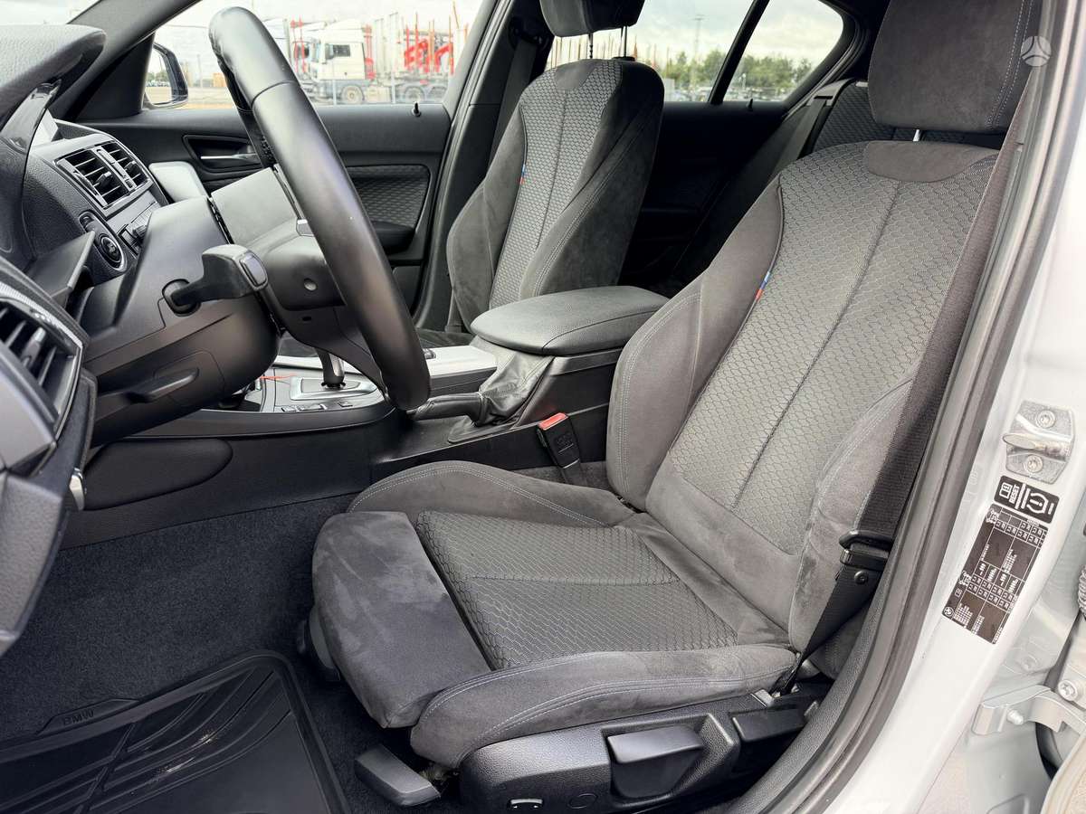 BMW 125, 2.0 l., hatchback