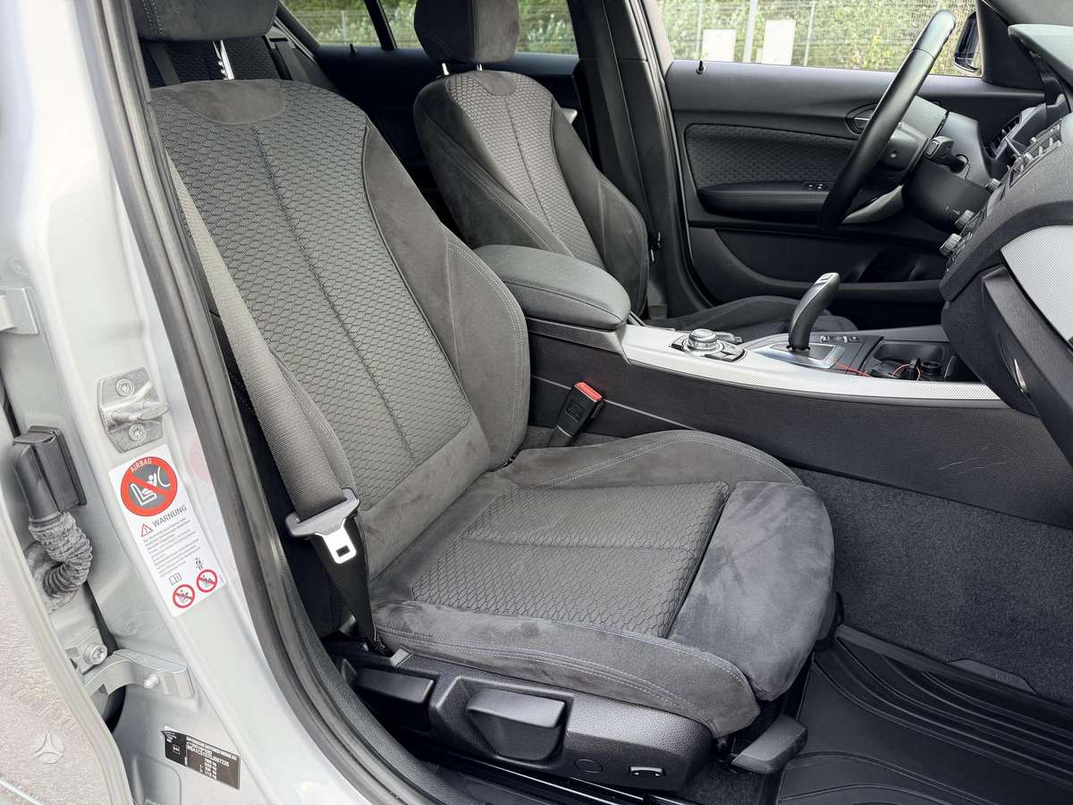 BMW 125, 2.0 l., hatchback