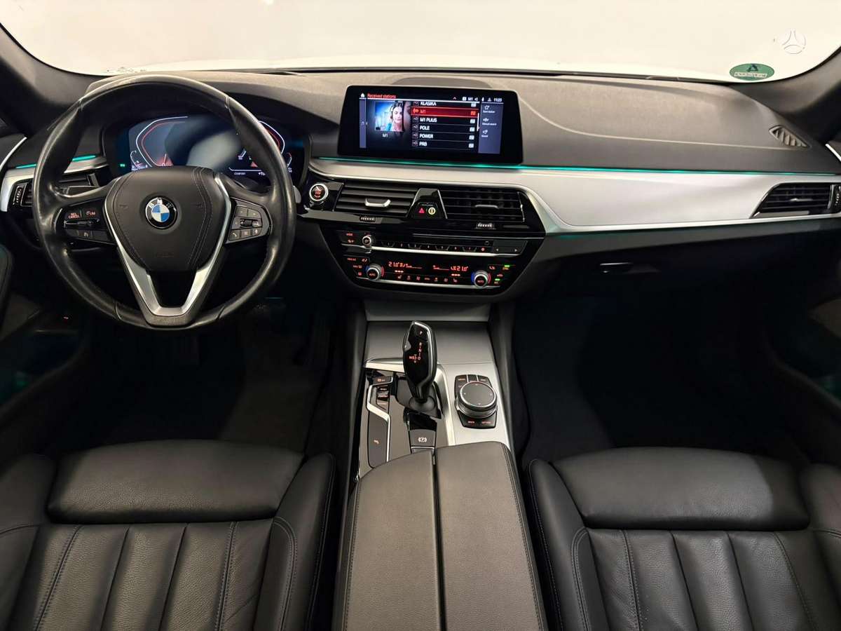 BMW 520, 2.0 l., wagon