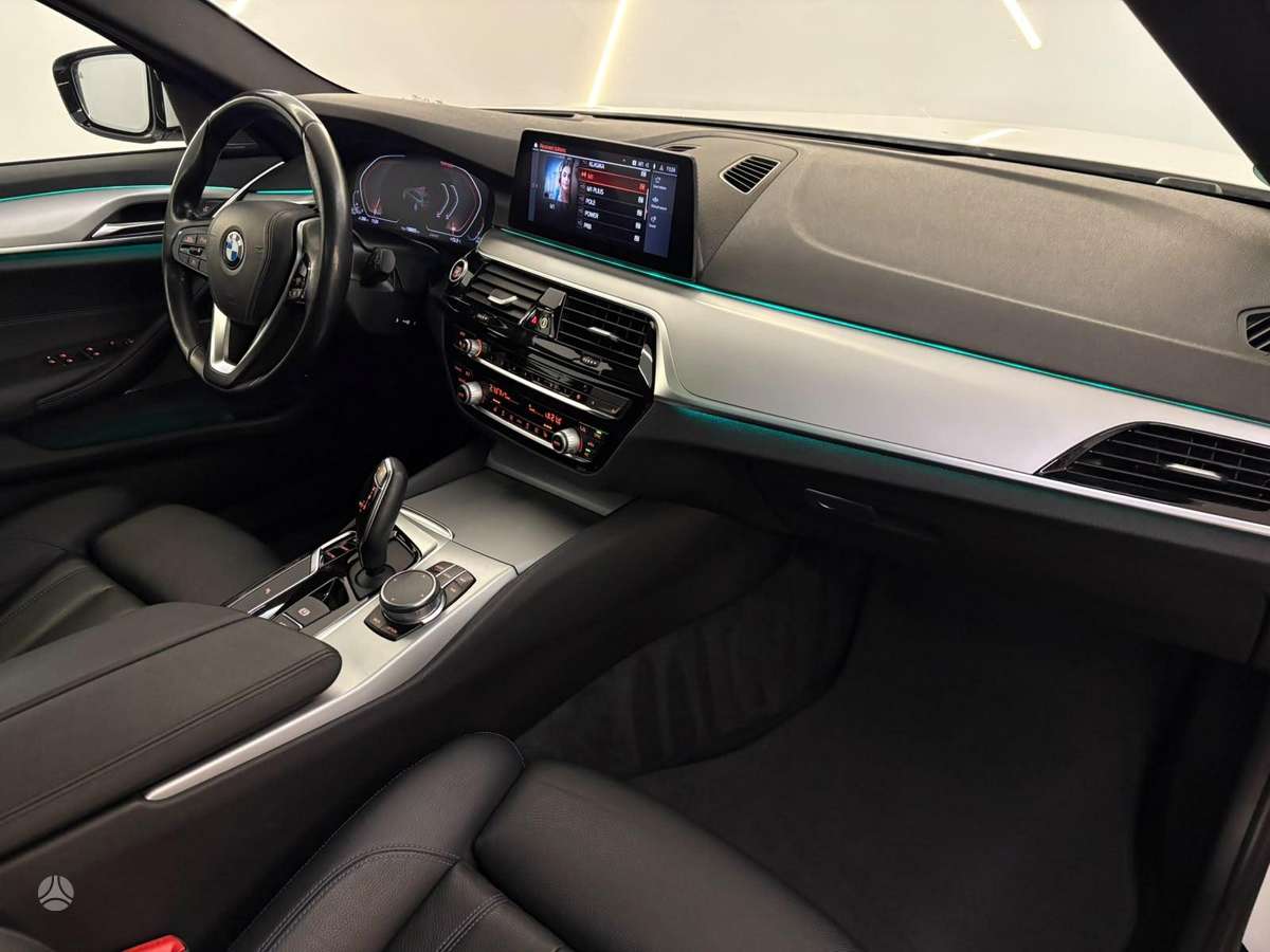 BMW 520, 2.0 l., Универсал