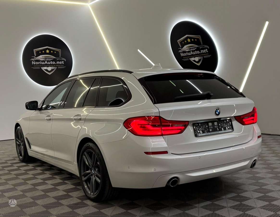 BMW 520, 2.0 l., Универсал