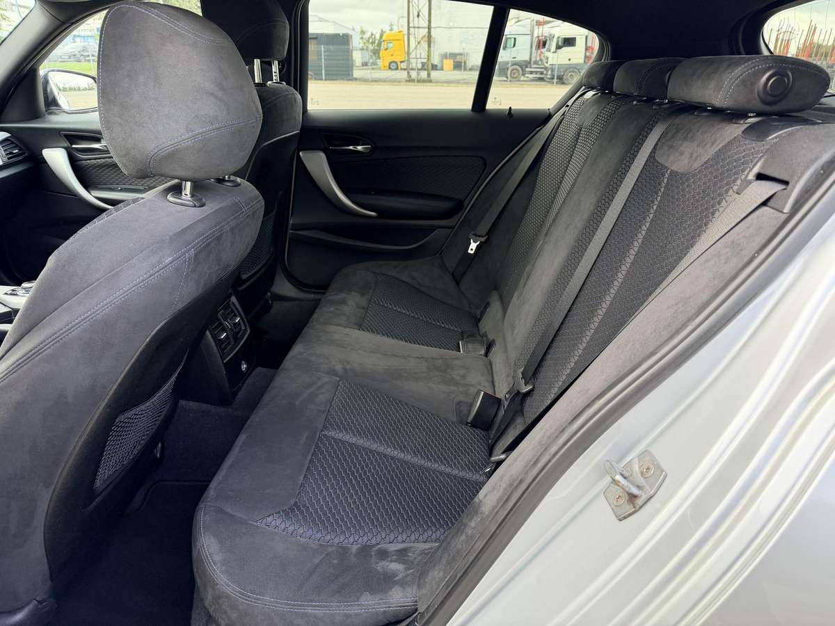 BMW 125, 2.0 l., hatchback