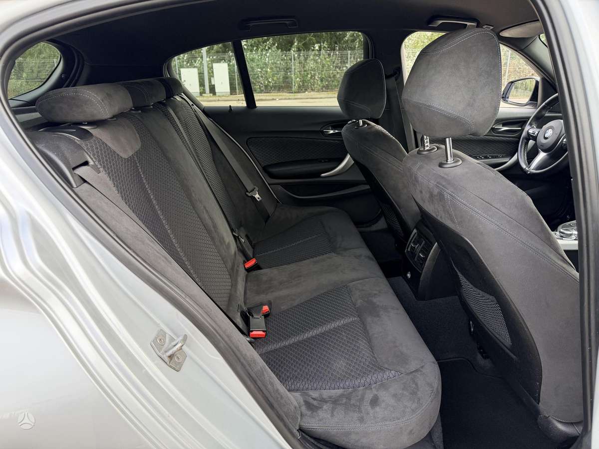 BMW 125, 2.0 l., hatchback