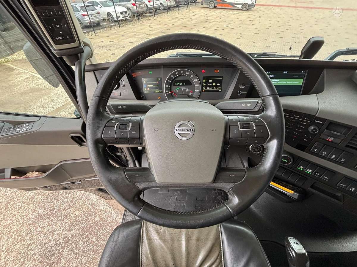 Volvo FH 500 6x2, other