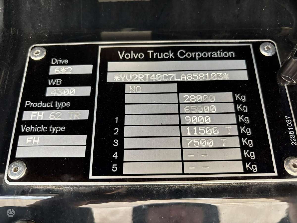Volvo FH 500 6x2, шасси
