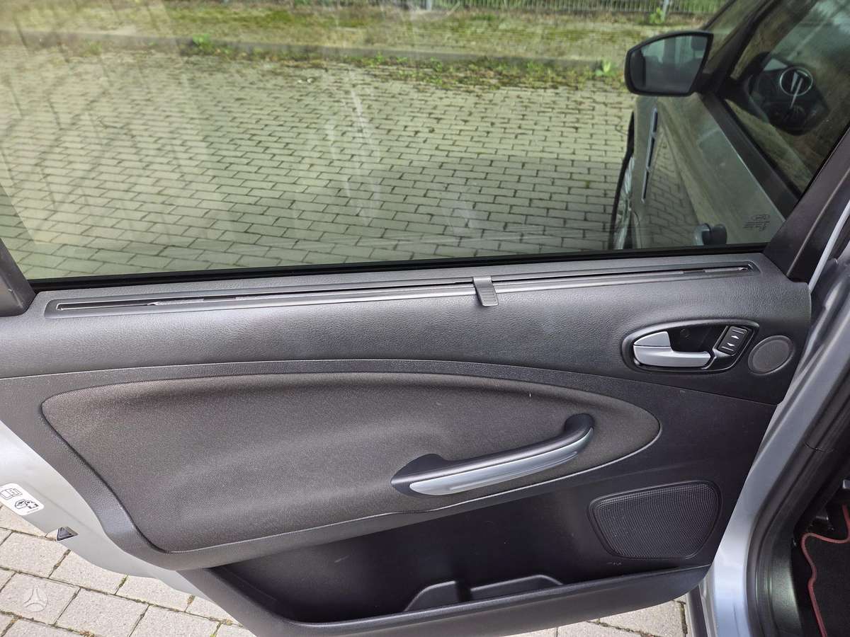 Ford S-MAX, 2.0 l., mpv / minivan