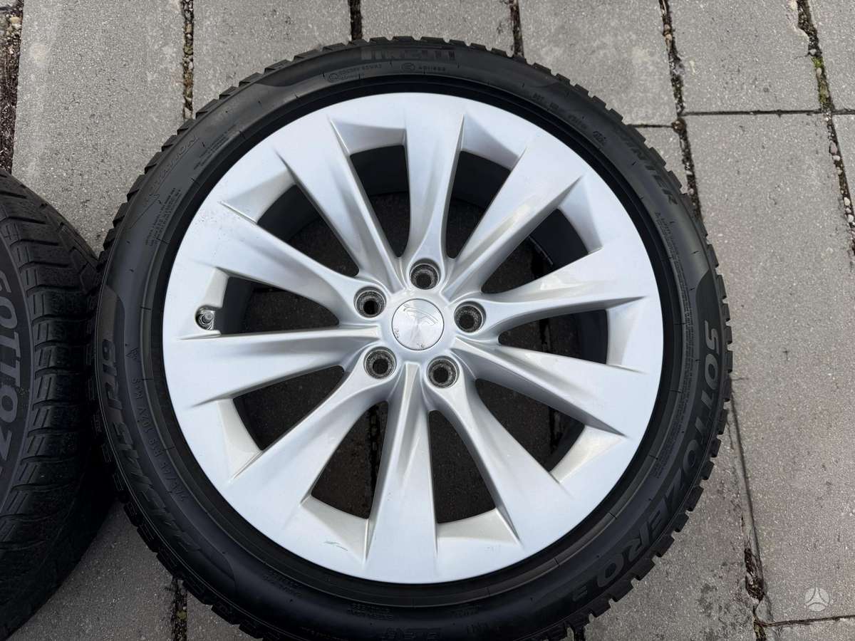 TESLA MODEL S, lengvojo lydinio, R19