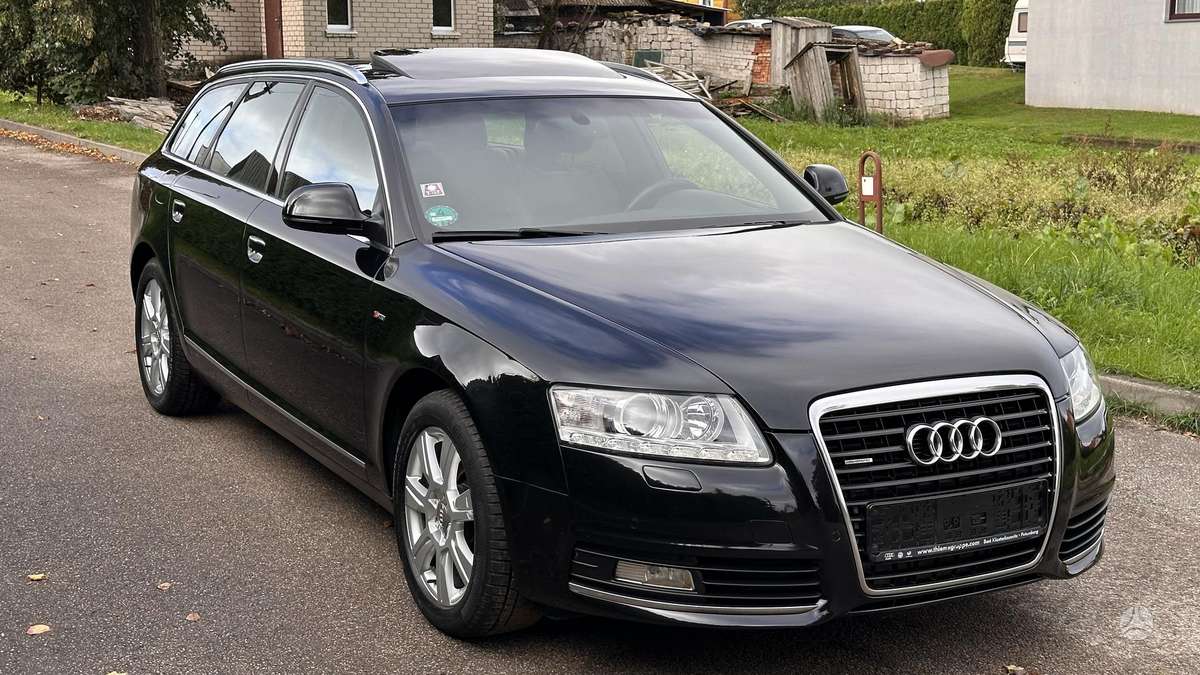 Audi A6 2011 — вигляд ззаду