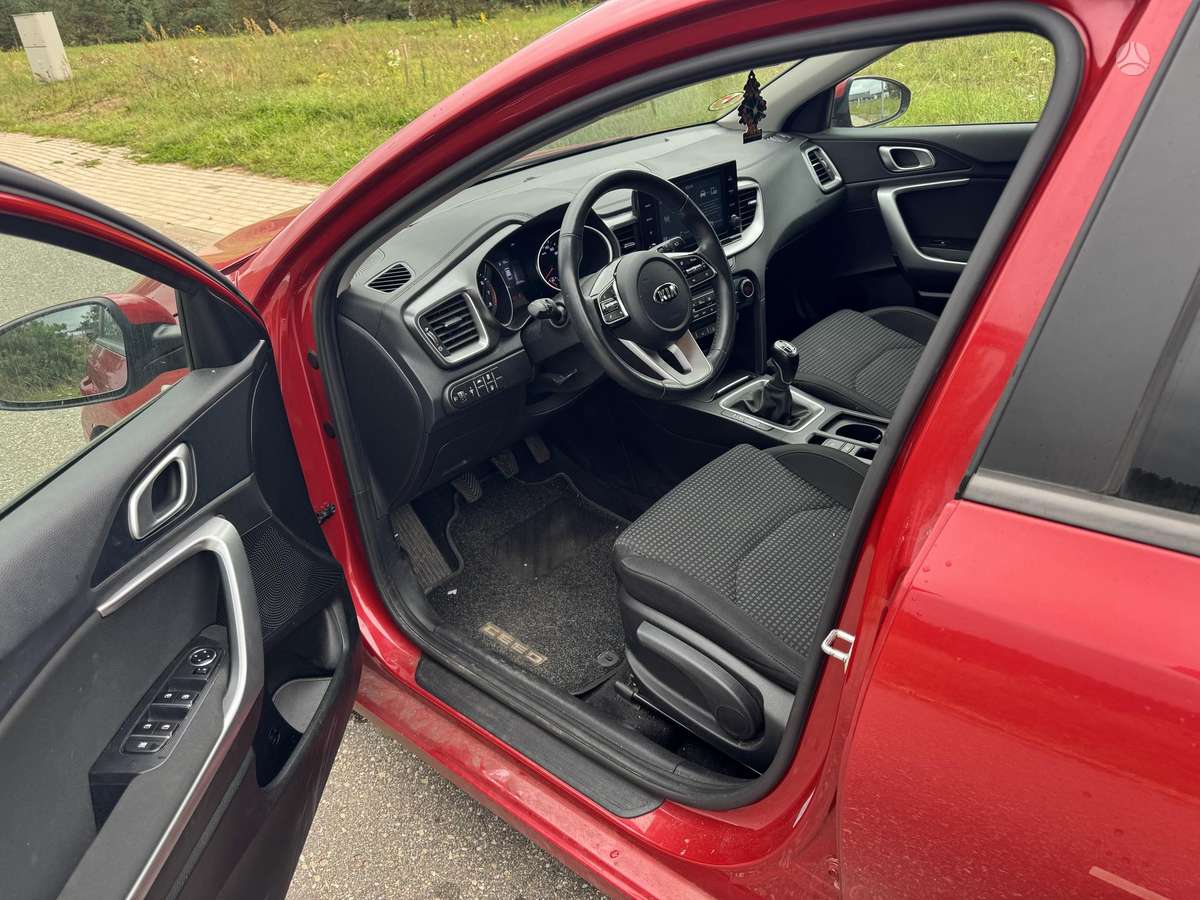 Kia Ceed, 1.0 l., universalas